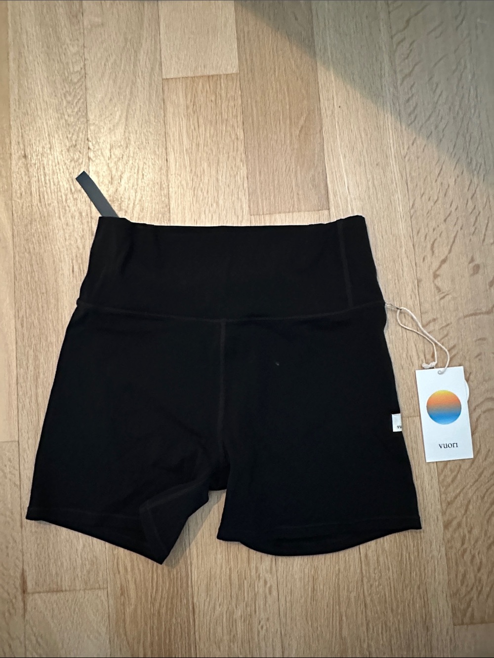 Vuori Black High-Rise Bike Shorts NWT
